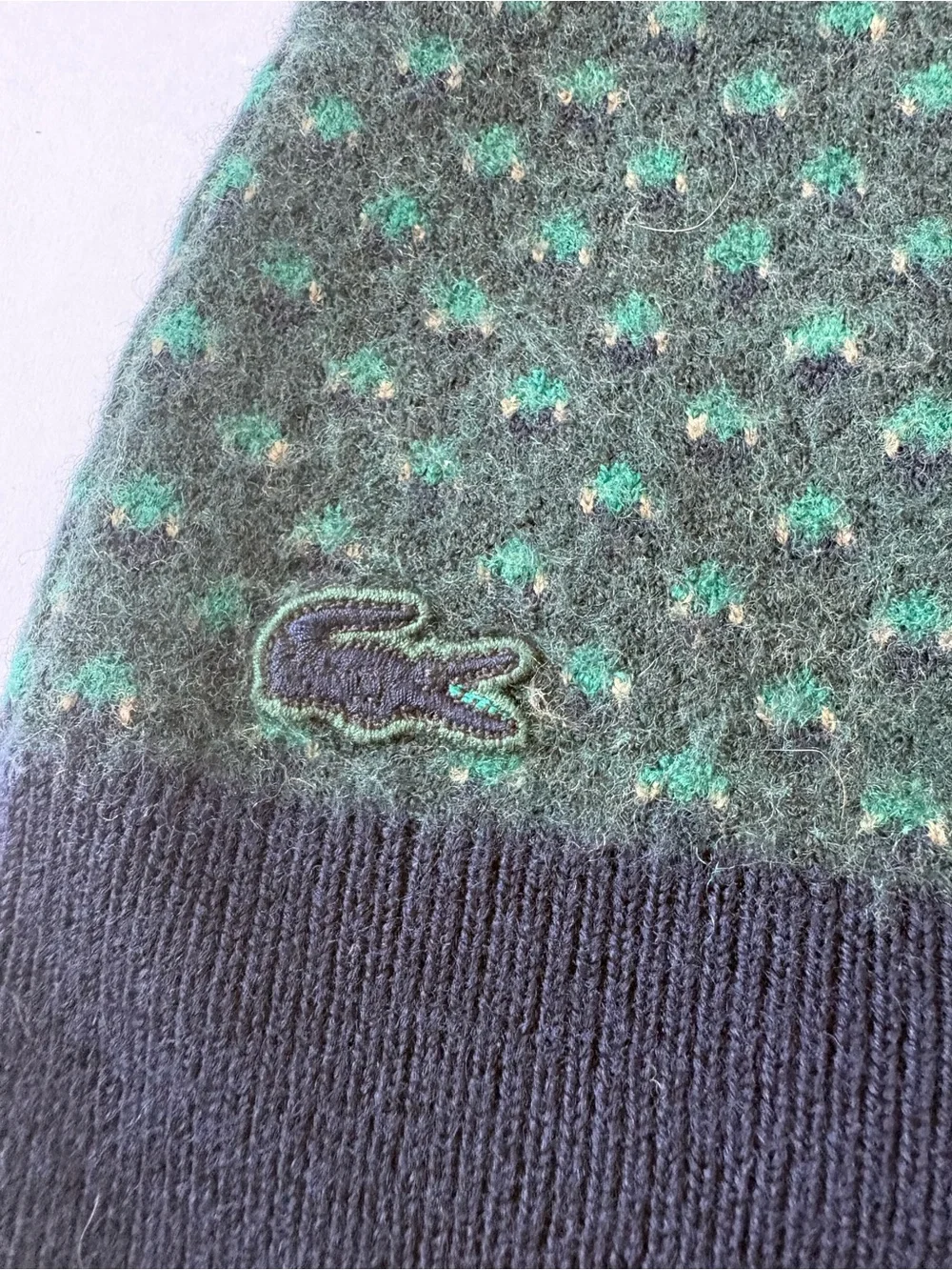 VNTG Lacoste Wool Green Blue Knit Pink Pompom Beanie Hat Women’s Logo Warm Fun